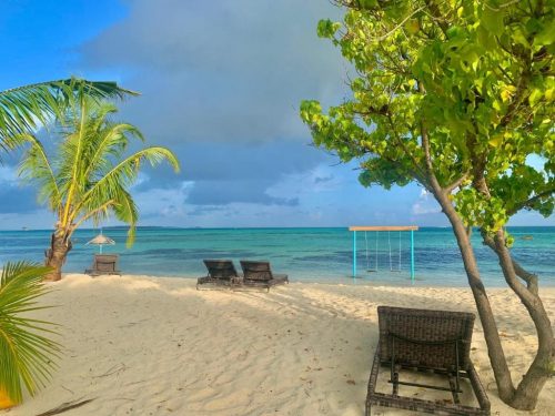 تجهيزات-شاطئ-الفندق